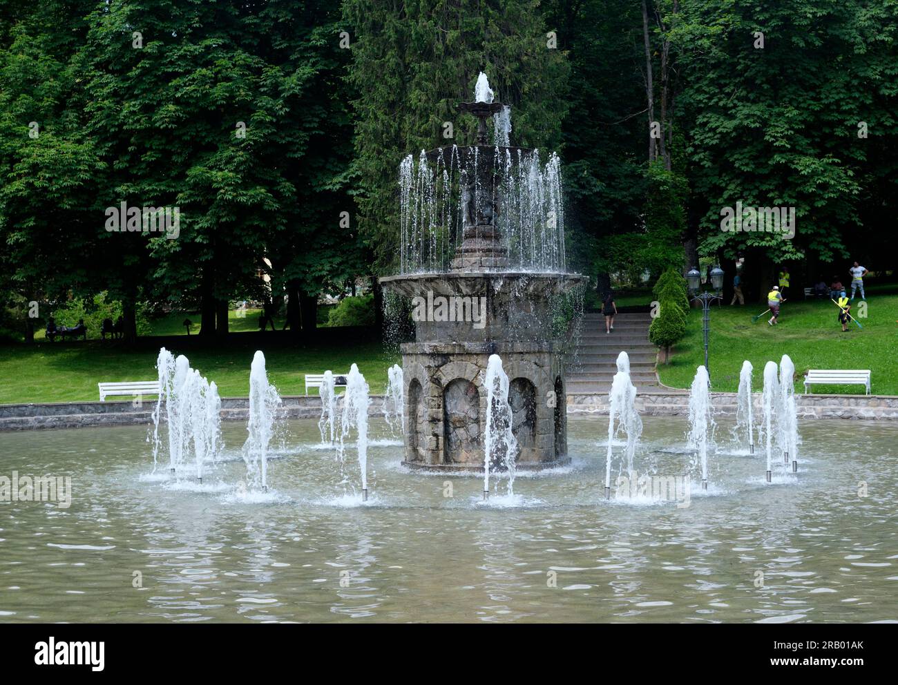 La città di Sinaia, Romania Foto Stock