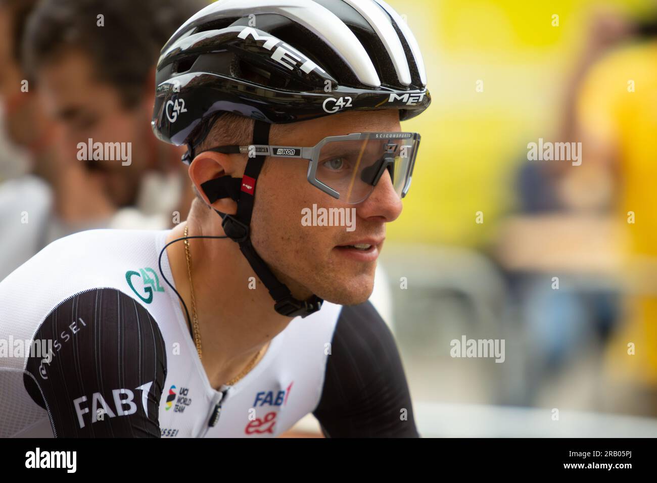 Bilbao, Spagna - 1° luglio 2023: Il ciclista RAFAL MAJKA, del team UAE EMIRATES, alla presentazione del Tour de France nella prima tappa Foto Stock