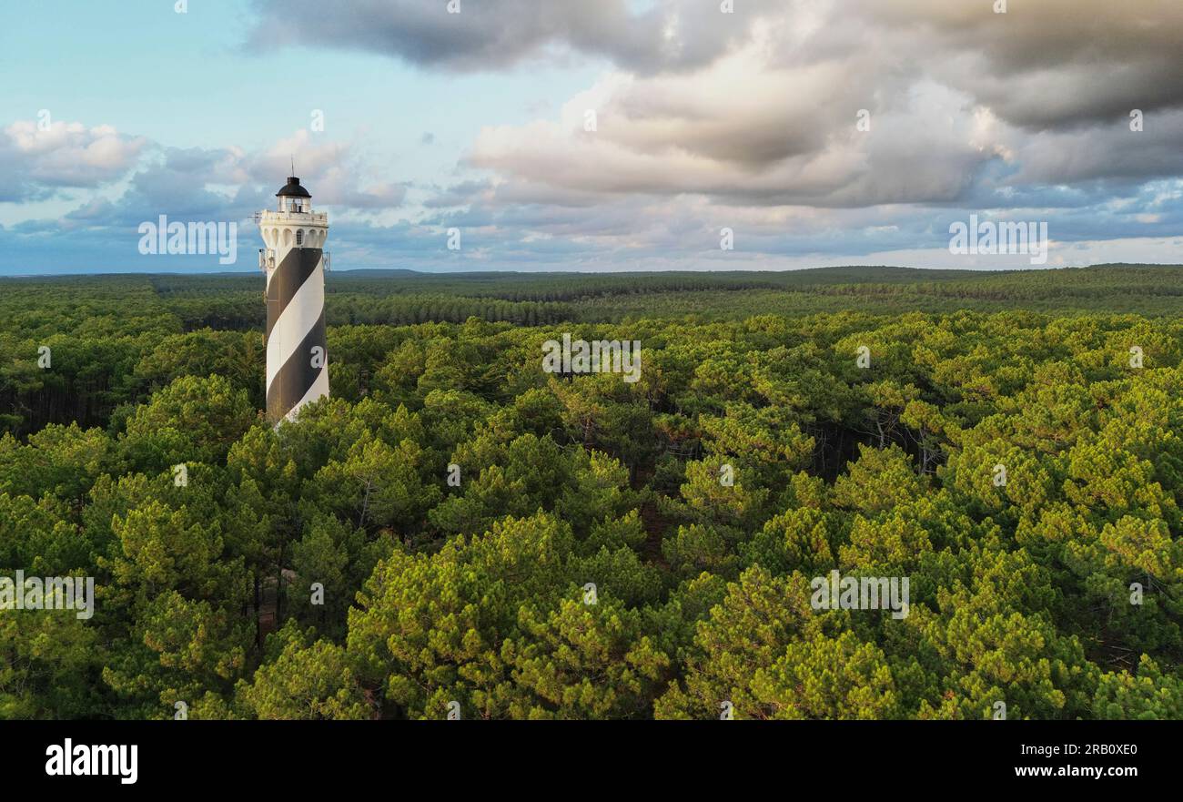 Faro PHARE de Contis, Saint-Julien-en-Born, Contis les Bains, Cote d'Argent, Les Landes, Oceano Atlantico, Francia Foto Stock