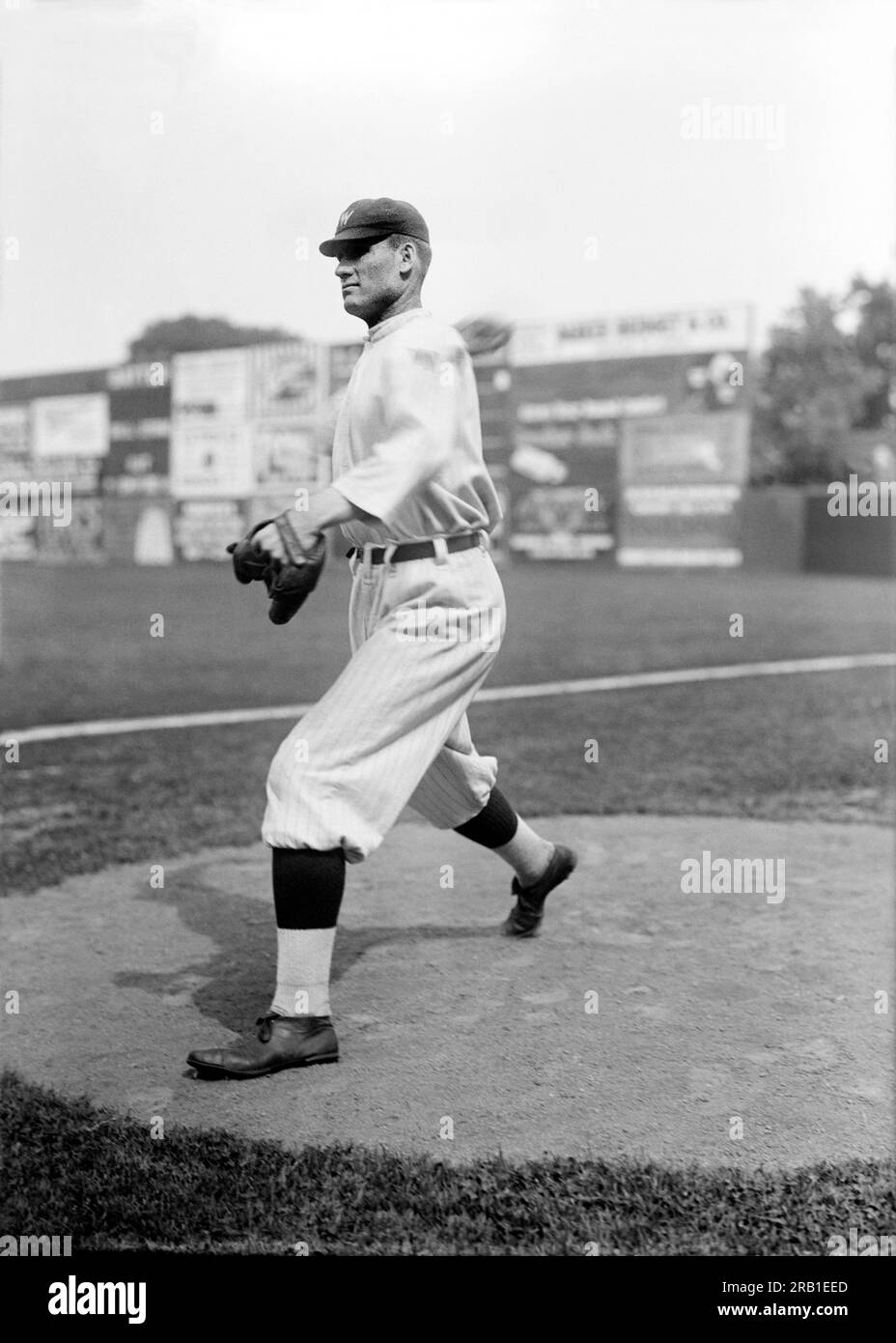 Washington, D.C.: 1913 Walter Johnson, lanciatore stellare dei Washington Senators. Foto Stock