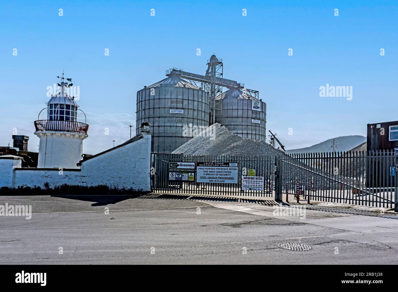 Porto di Greenore a Greenore, Contea di Louth, Irlanda. Un porto privato, parte del Doyle Shipping Group. Il porto gestisce carichi non containerizzati Foto Stock