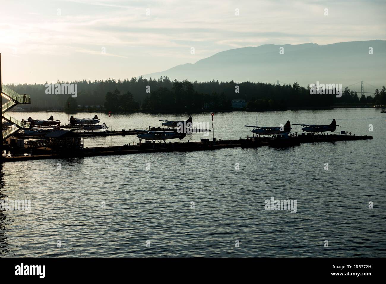 Il Vancouver Harbour Flight Centre è il terminal degli idrovolanti del centro di Vancouver. Foto Stock