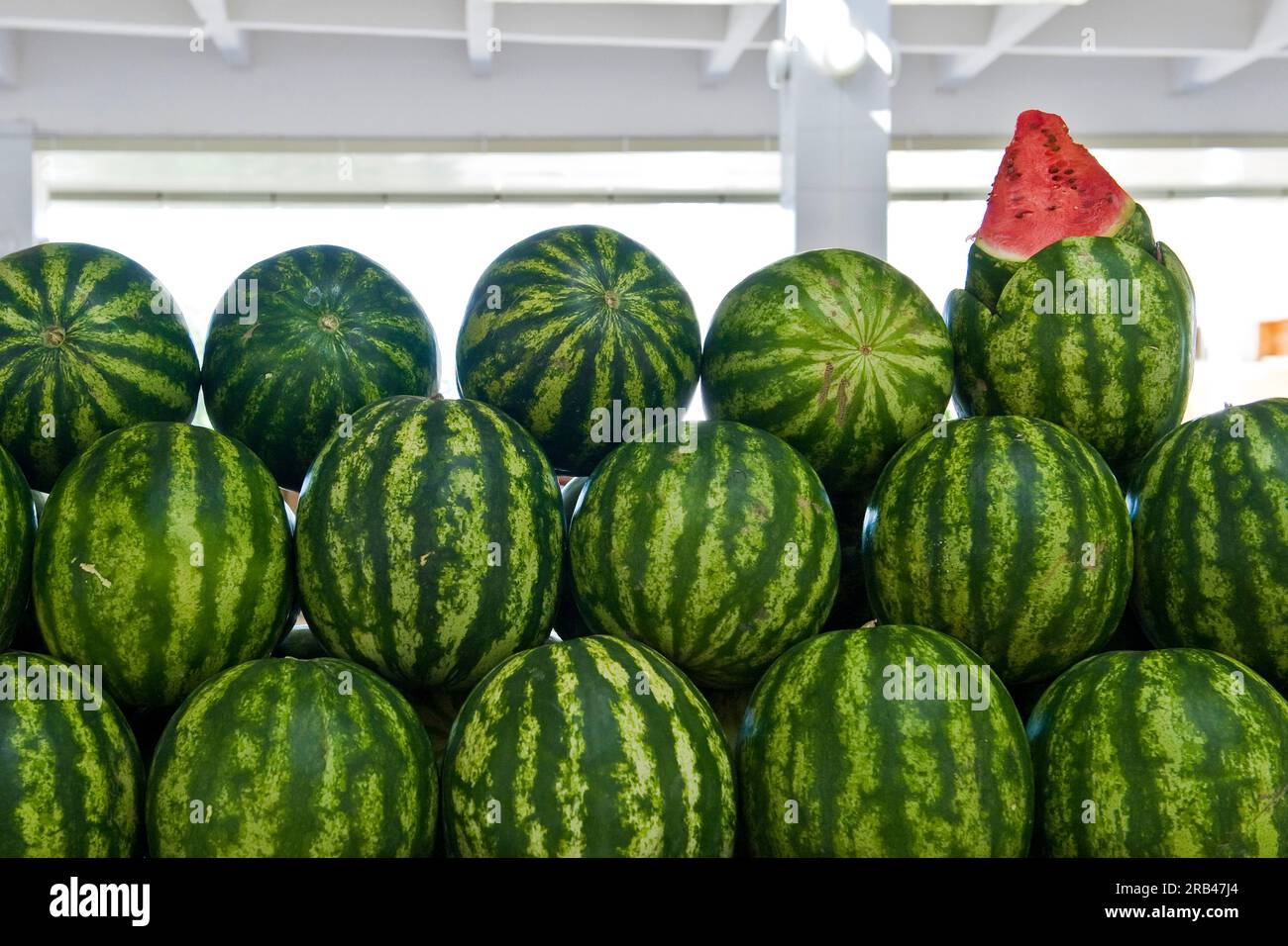 Uzbekistan, Samarcanda, Siyob bazaar, cocomeri Foto Stock