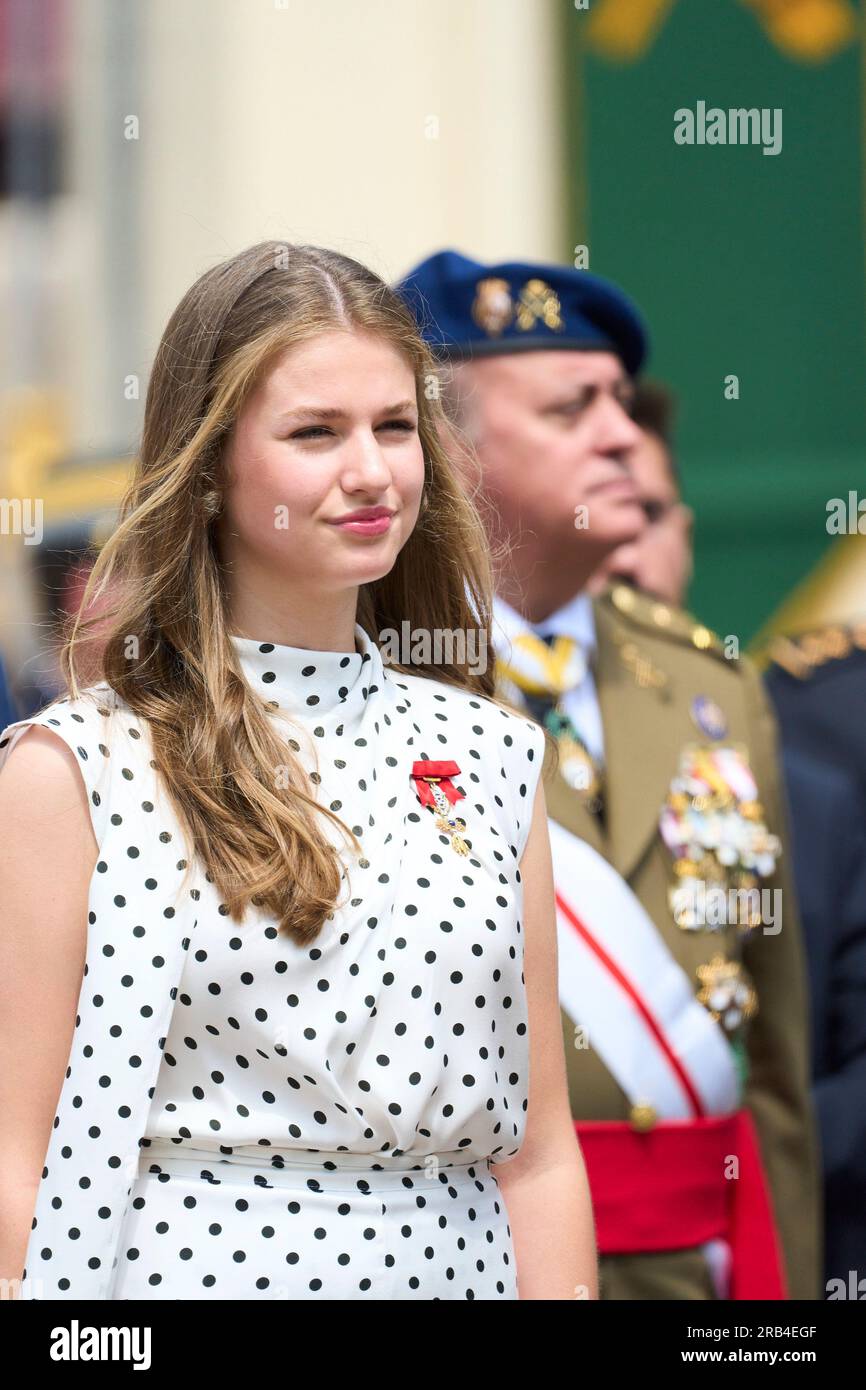 Saragozza. Spagna. 20230707, la Principessa Leonor partecipa alla presentazione dei dispacci reali di impiego presso l'Accademia militare generale presso l'Accademia militare generale dell'Accademia militare generale il 7 luglio 2023 a Saragozza, Spagna credito: MPG/Alamy Live News Foto Stock