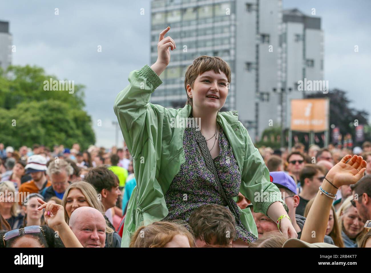 Glasgow, Regno Unito. 7 luglio 2023. Il festival musicale annuale TRNSMt 2023 si svolge a Glasgow Green, Glasgow, Scozia, Regno Unito e si svolge nell'arco di 3 giorni. Il festival è quasi esaurito con solo pochi biglietti disponibili per l'ultimo giorno credito: Findlay/Alamy Live News Foto Stock