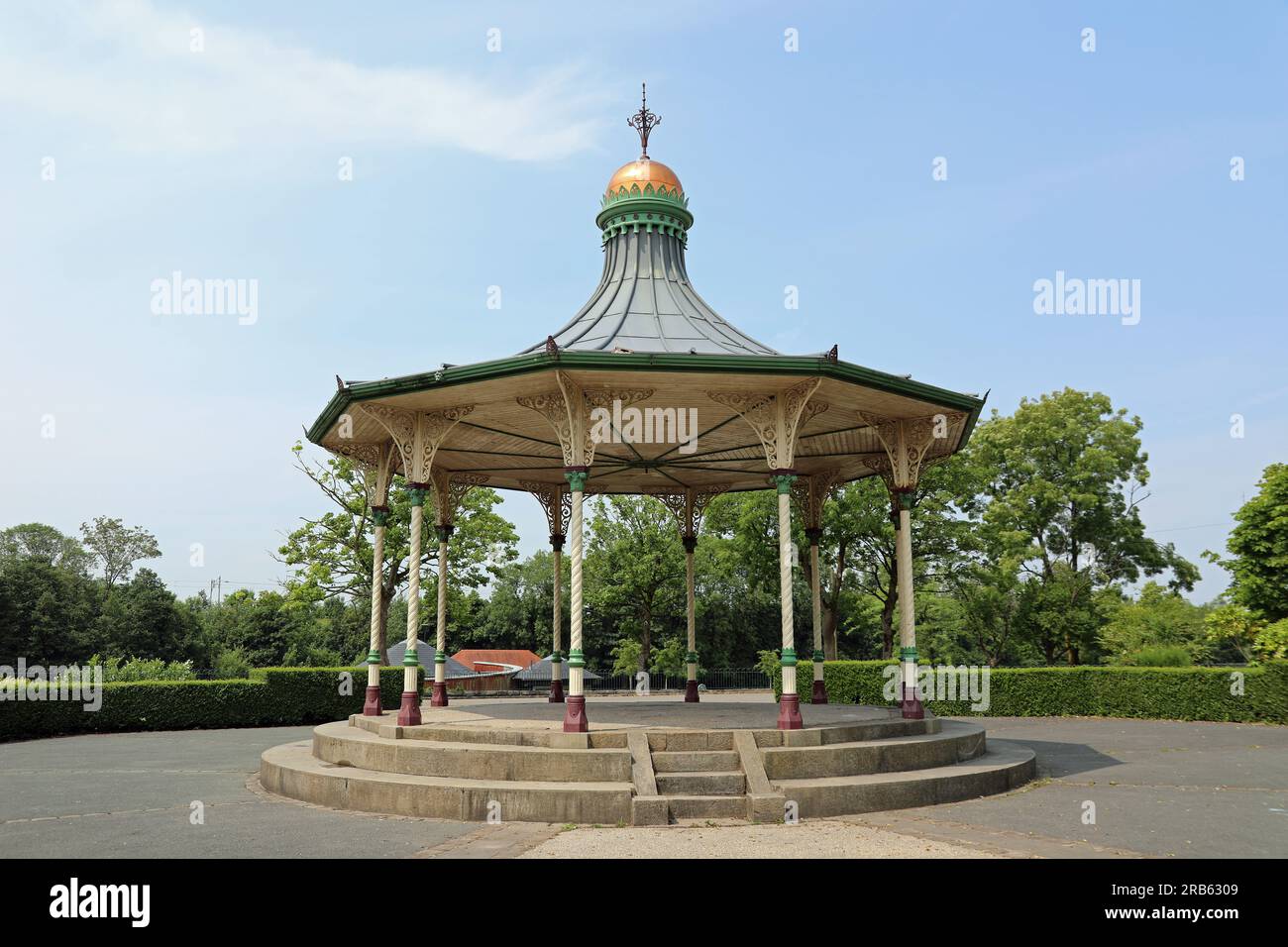 Bancone di epoca vittoriana al Mesnes Park di Wigan Foto Stock