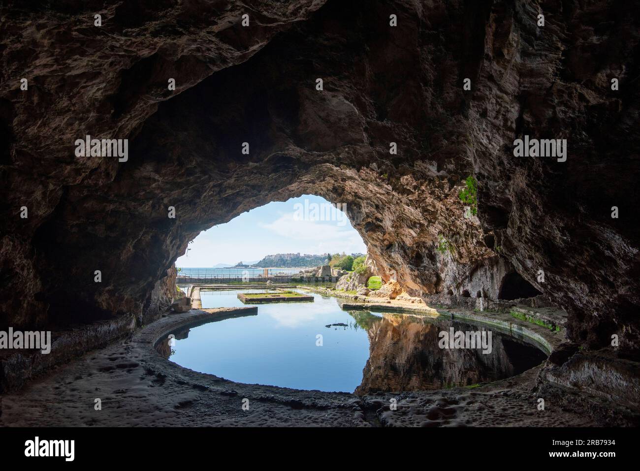 Grotta di Sperlonga nelle rovine del Tiberio - Italia Foto Stock