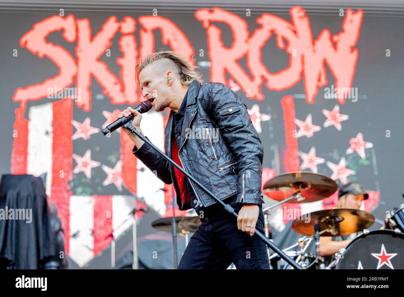 Italia 29 giugno 2023 Skid Row - atto di apertura per KISS - live in Piazza Napoleone Lucca © Andrea Ripamonti / Alamy Foto Stock