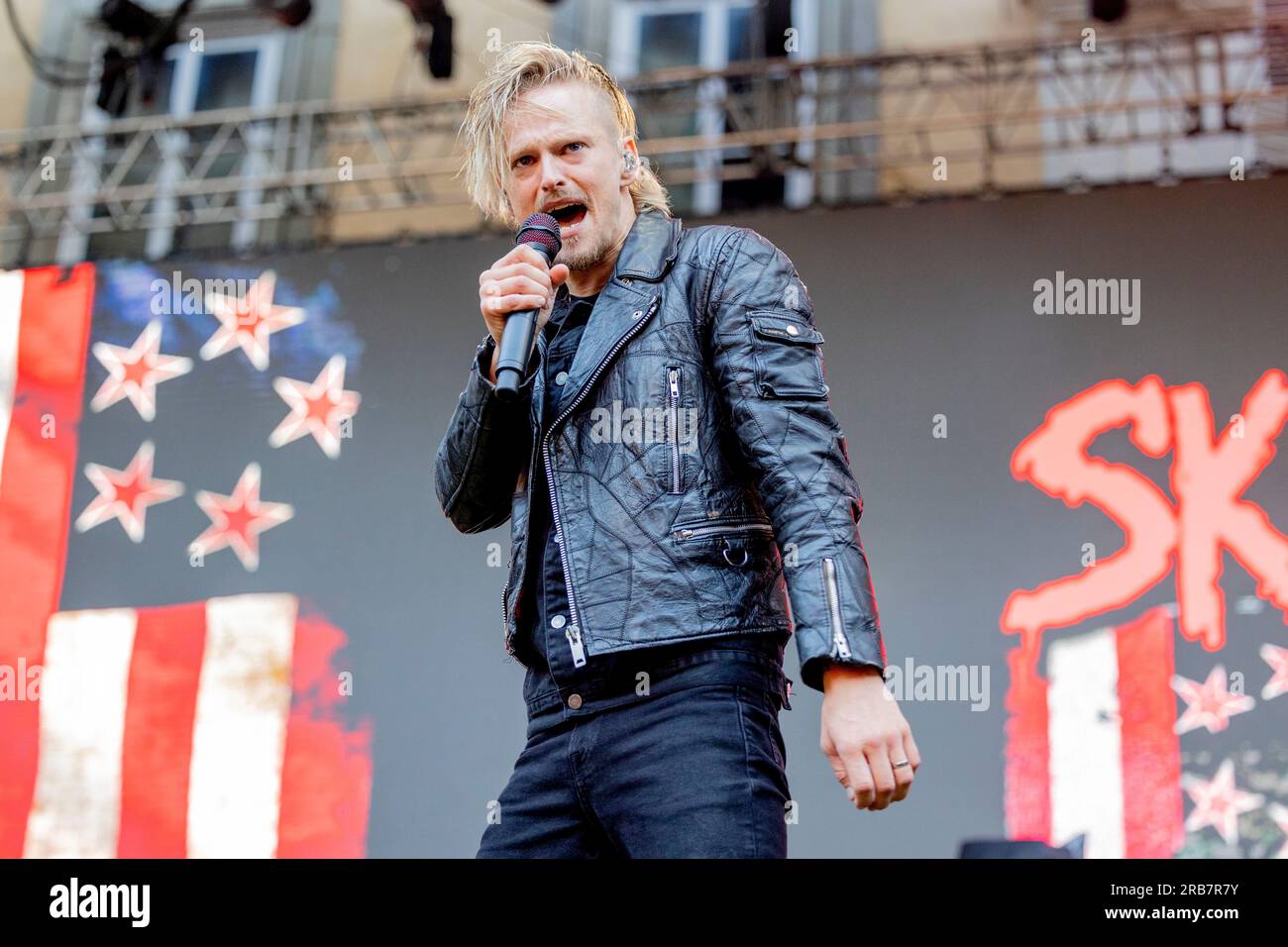 Italia 29 giugno 2023 Skid Row - atto di apertura per KISS - live in Piazza Napoleone Lucca © Andrea Ripamonti / Alamy Foto Stock