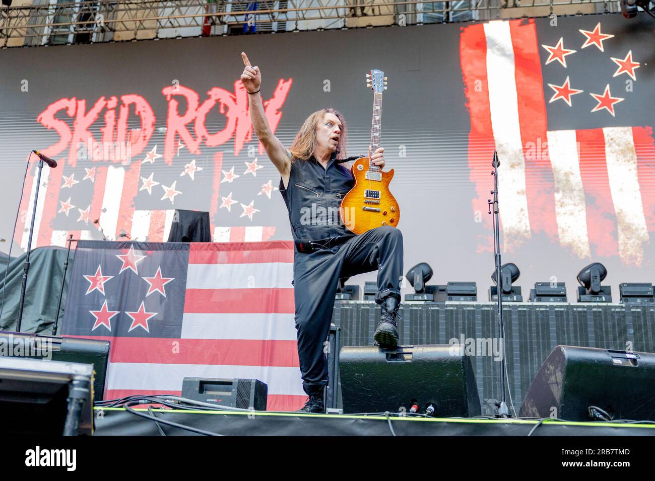 Italia 29 giugno 2023 Skid Row - atto di apertura per KISS - live in Piazza Napoleone Lucca © Andrea Ripamonti / Alamy Foto Stock