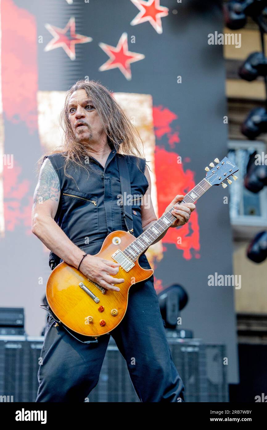 Italia 29 giugno 2023 Skid Row - atto di apertura per KISS - live in Piazza Napoleone Lucca © Andrea Ripamonti / Alamy Foto Stock