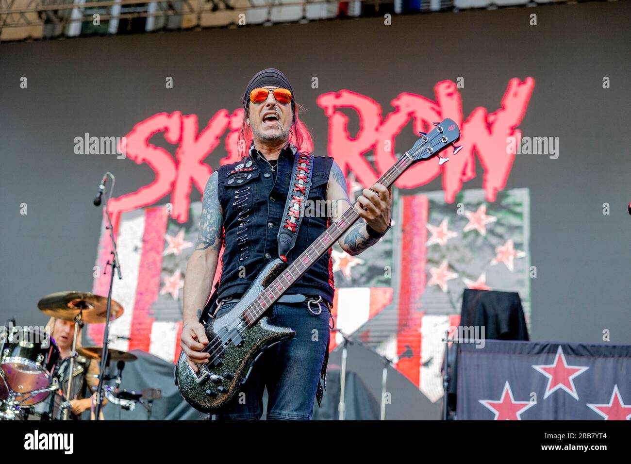Italia 29 giugno 2023 Skid Row - atto di apertura per KISS - live in Piazza Napoleone Lucca © Andrea Ripamonti / Alamy Foto Stock