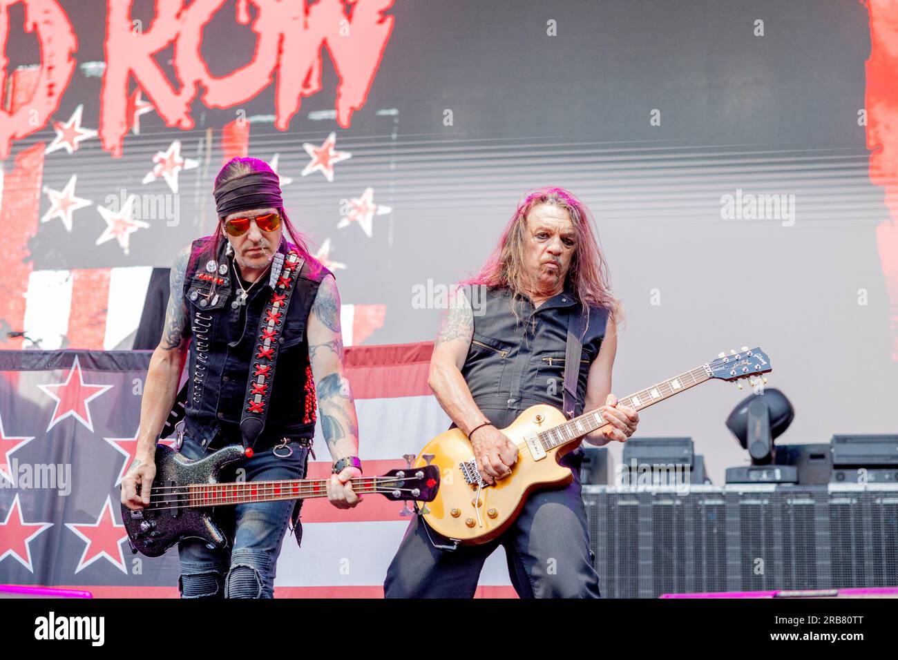 Italia 29 giugno 2023 Skid Row - atto di apertura per KISS - live in Piazza Napoleone Lucca © Andrea Ripamonti / Alamy Foto Stock