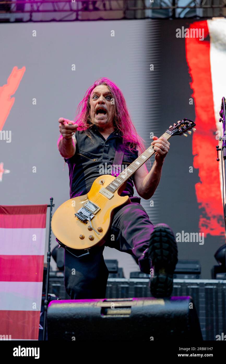 Italia 29 giugno 2023 Skid Row - atto di apertura per KISS - live in Piazza Napoleone Lucca © Andrea Ripamonti / Alamy Foto Stock