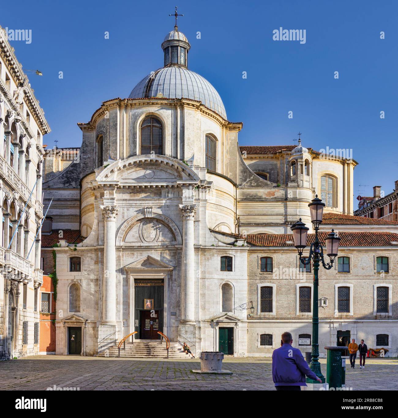 Chiesa di San Geremia, Venezia, Italia. La prima chiesa fu eretta su questo sito nell'XI secolo. L'edificio attuale risale al 1753 ed era de Foto Stock