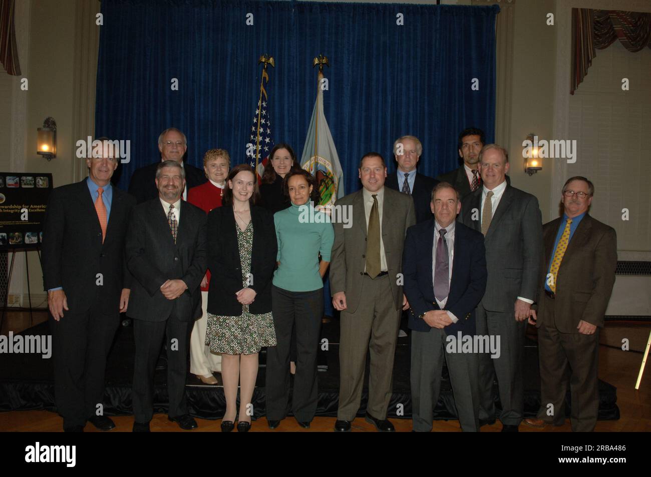 Evento che segna la pubblicazione della relazione sulle prestazioni e la responsabilità degli interni per l'esercizio fiscale 2007, con osservazioni del segretario Dirk Kempthorne, del vicesegretario P. Lynn Scarlett, del vicesegretario associato James Cason e di altri alti funzionari Foto Stock