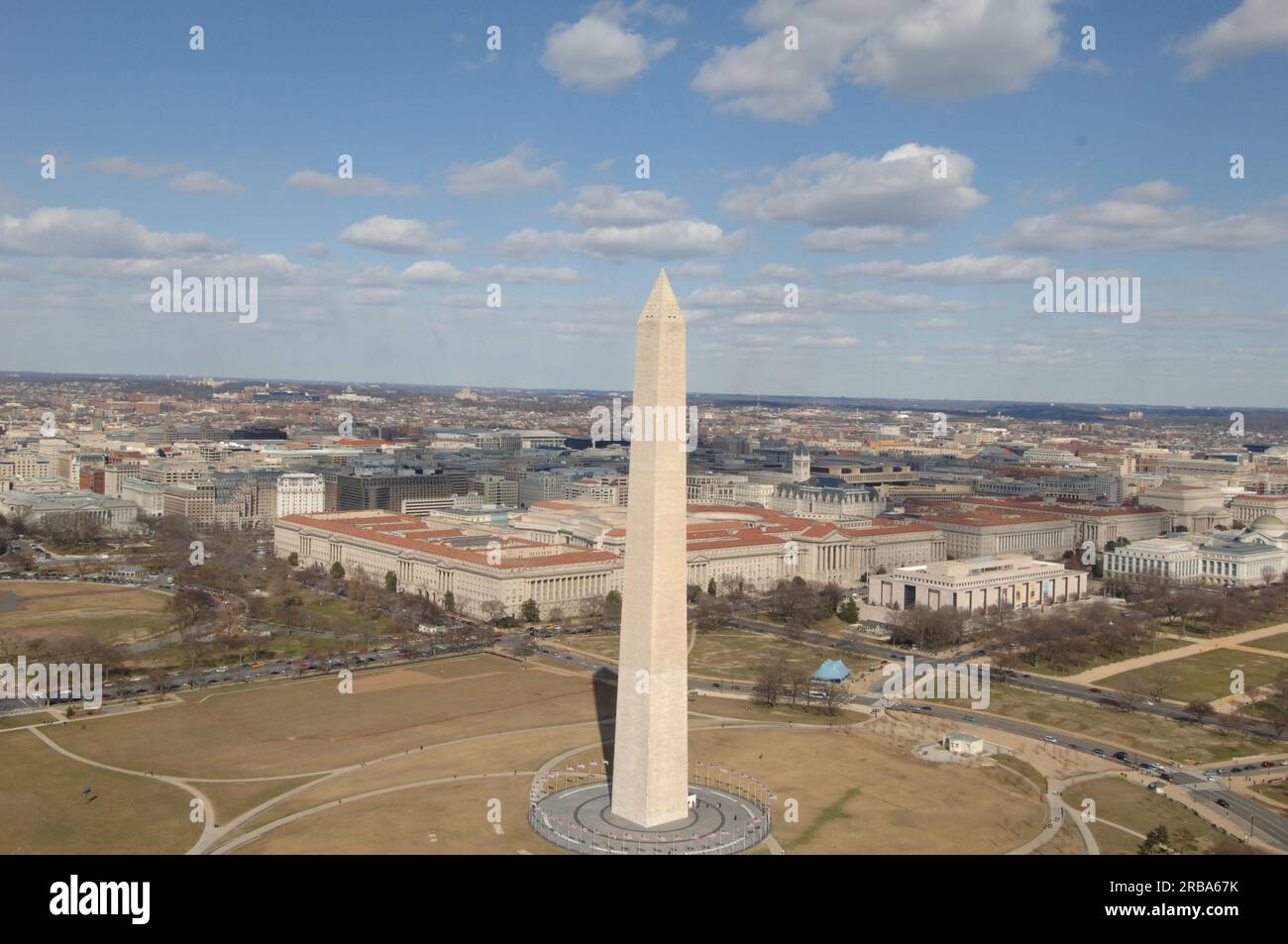 Viste aeree degli interni principali, degli edifici e dei monumenti nelle vicinanze e della regione di Greater Washington D.C. Foto Stock
