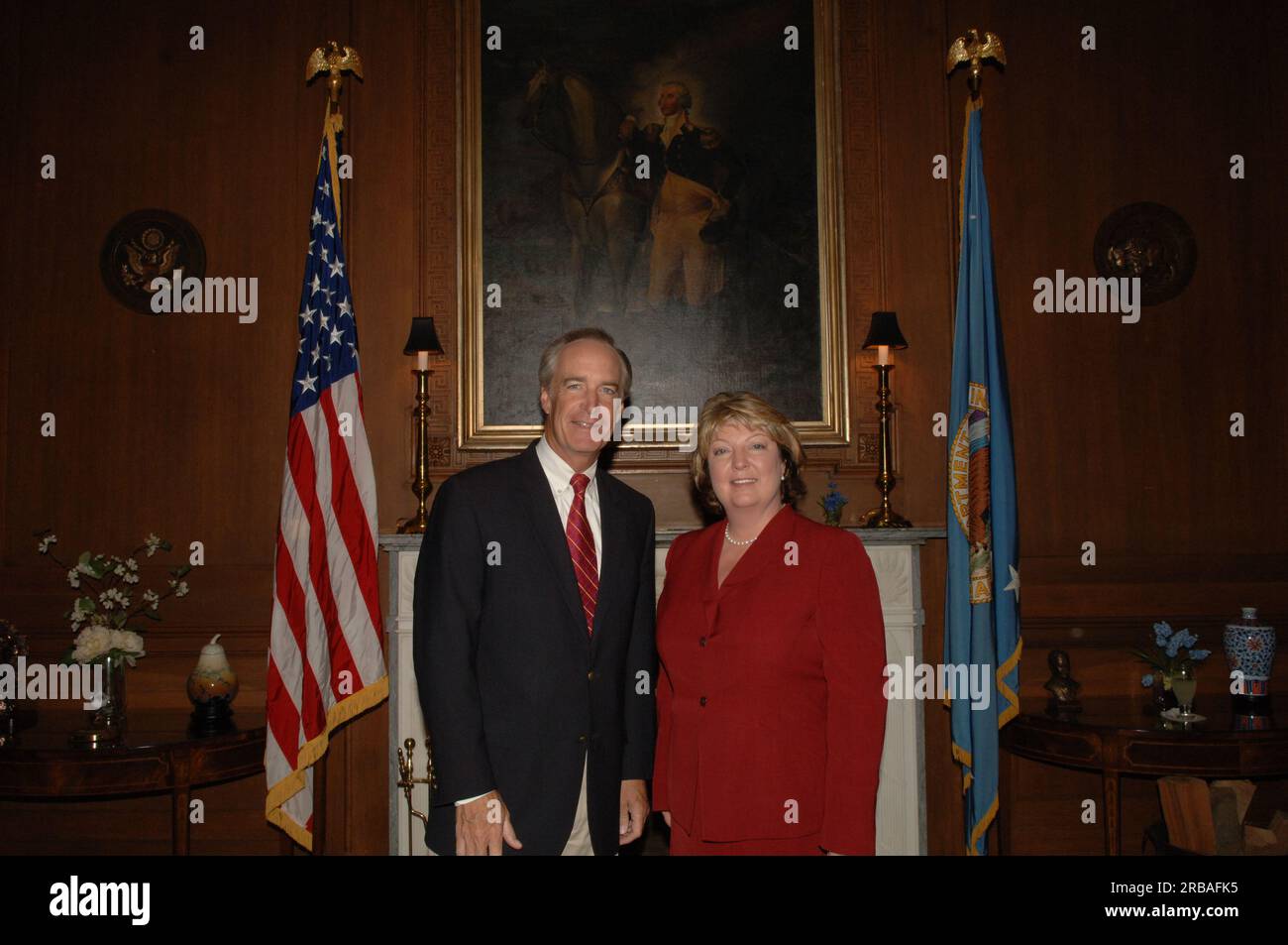 Segretario Dirk Kempthorne incontro al Main Interior con la delegazione dell'Idaho che include il Rappresentante per gli affari governativi del laboratorio Nazionale dell'Idaho e l'ex Capo di Stato maggiore di Kempthorne come Governatore dell'Idaho Brian Whitlock, così come i leader della comunità e degli affari dell'Idaho orientale Foto Stock