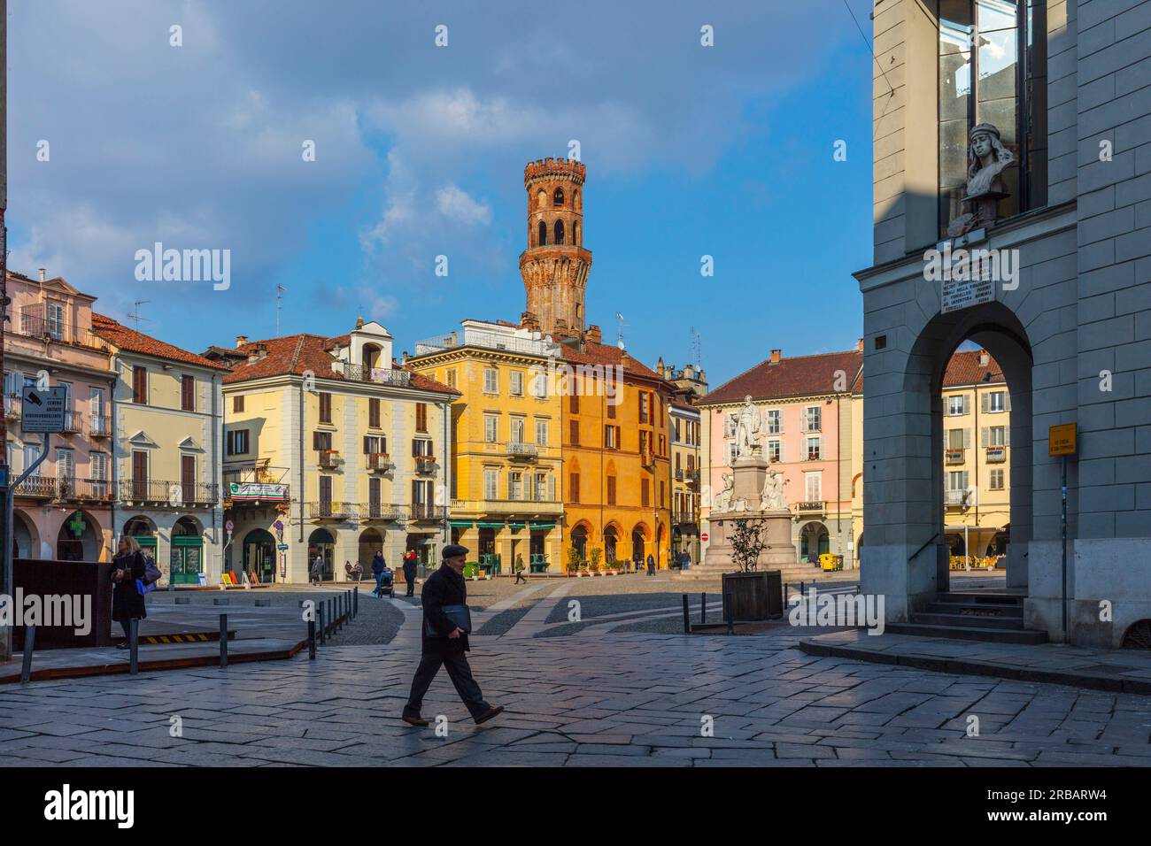 Piazza Cavour, Vercelli, Piemonte, Italia Foto Stock