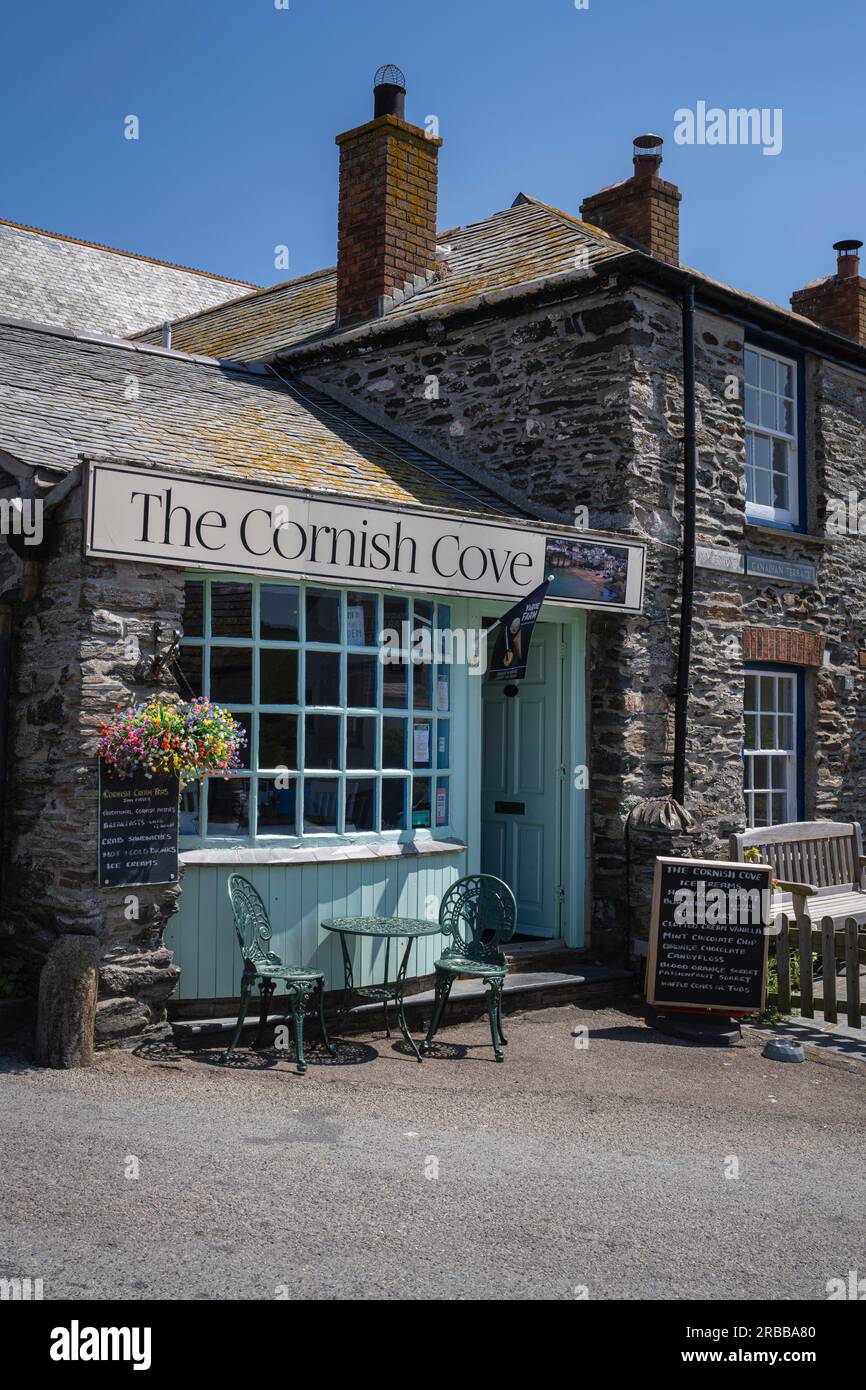 The Cornish Cove, Cafe, Tearoom, Bistro, Port Isaac, North Cornwall, Inghilterra, Regno Unito Foto Stock