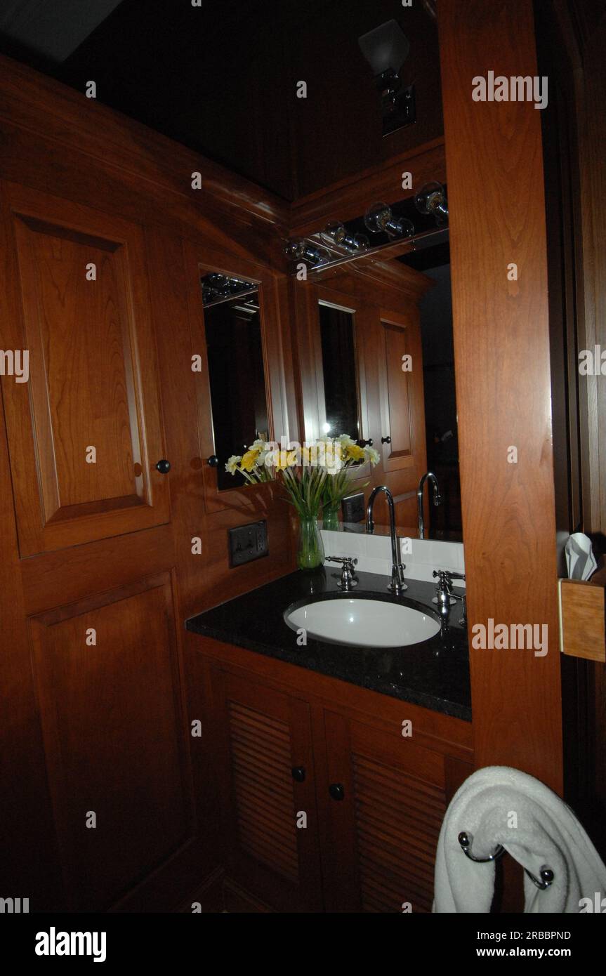 Vedute intorno all'ufficio della segretaria, interni principali: Arredi, decorazioni, bagno Foto Stock