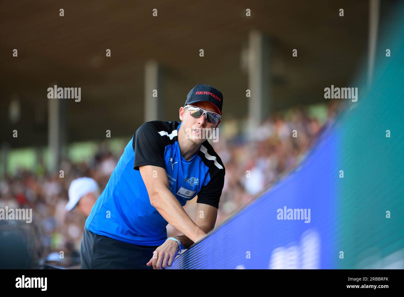 Kassel, Deutschland. 8 luglio 2023. Vincitore Max HESS (LAC Erdgas Chemnitz), finale di salto triplo maschile, ai Campionati tedeschi di atletica leggera 08.07.2023 2023, dall'08.07. - 09.07.2023 a Kassel/ Germania. Credito: dpa/Alamy Live News Foto Stock