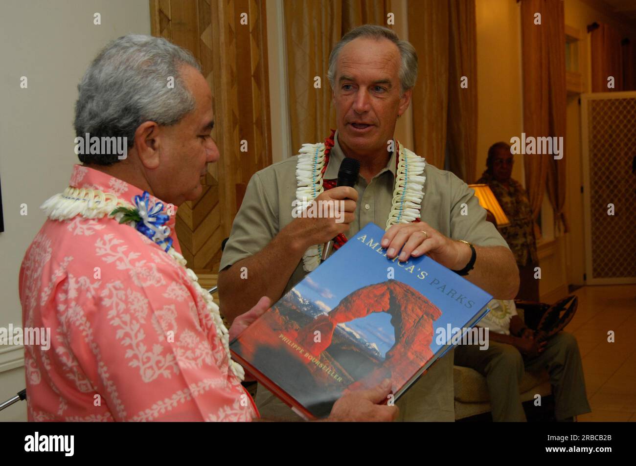 Tour delle isole del Pacifico: Visita del segretario Dirk Kemmpthorne e degli assistenti alle Samoa americane, Stati Uniti Territorio Foto Stock