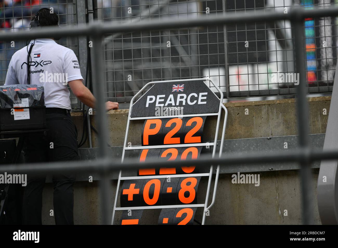 Silverstone, Regno Unito. 8 luglio 2023. SILVERSTONE, Inghilterra, 08. LUGLIO 2023; Team APX Movie makig Off, Formula 1, Gran Premio di Formula 1 BRITANNICO sul circuito di Silverstone - Formel 1 Grosser Preis von England, 08. Luglio 2023 - immagine, foto e copyright a pagamento © Anthony STANLEY/ATP Images (STANLEY Anthony/ATP/SPP) credito: SPP Sport Press Photo. /Alamy Live News Foto Stock