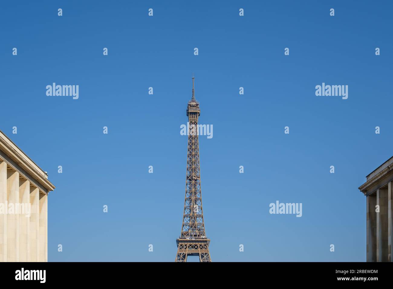 Parigi, Francia - 25 giugno 2023: Veduta del Trocadero e della Torre Eiffel a Parigi Francia Foto Stock