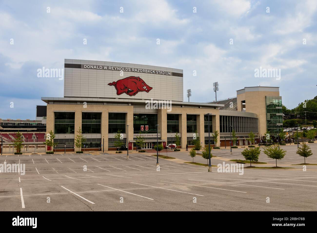 Fayetteville, Arkansas - 7 maggio 2023: Donald W. Reynolds Razorback Stadium, sede della University of Arkansas Football Foto Stock