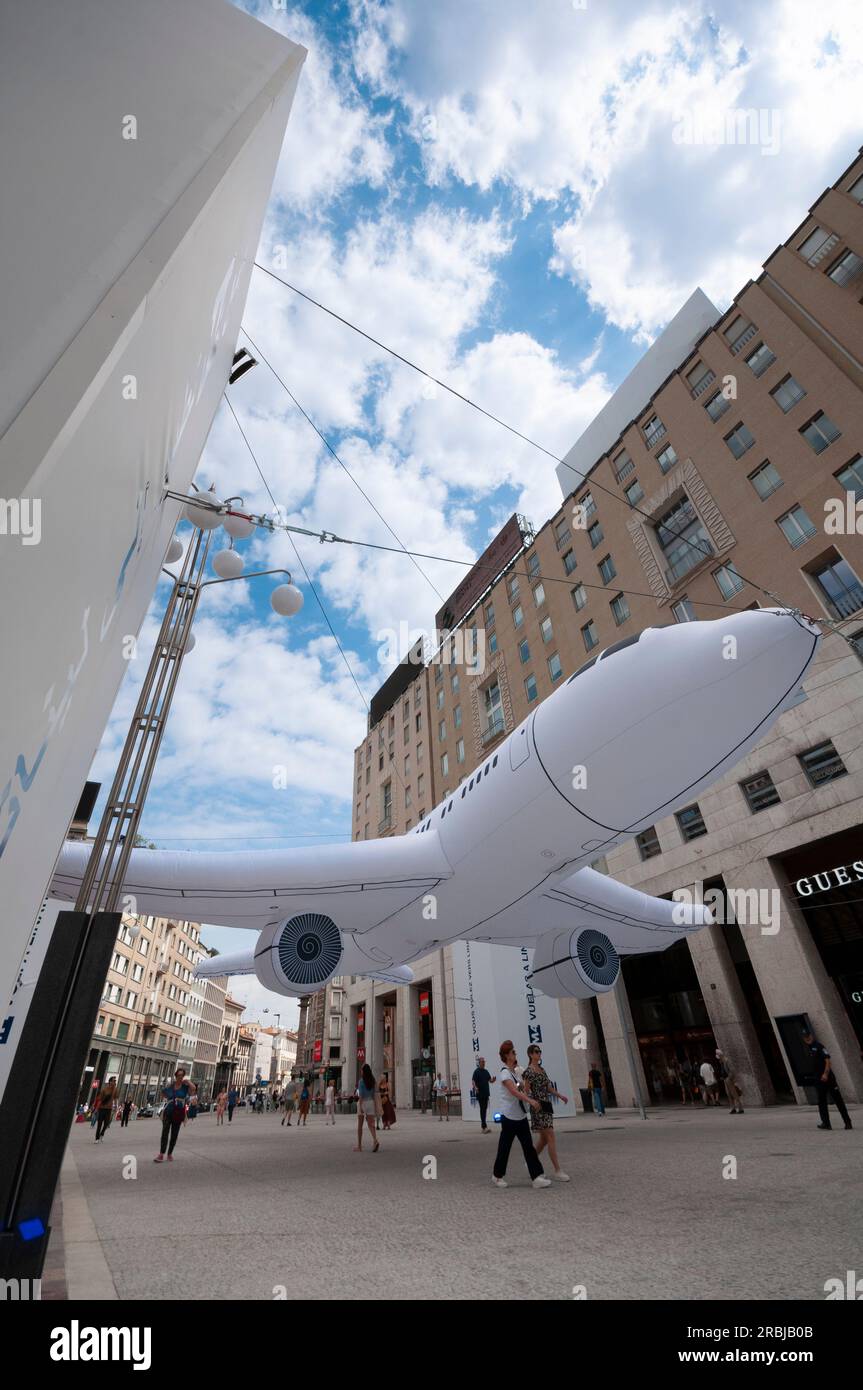 Italia, Lombardia, Milano, Piazza San Babila, nuova linea 4 della metropolitana Foto Stock