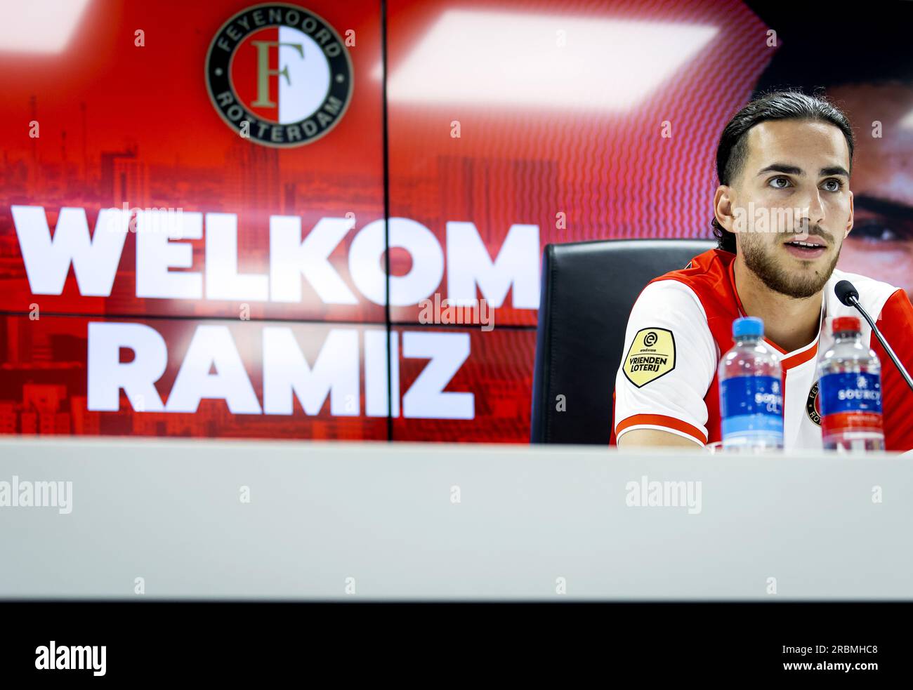 ROTTERDAM - Ramiz Zerrouki di Feyenoord durante la conferenza stampa al Feyenoord Stadium de Kuip il 10 luglio 2023 a Rotterdam, Paesi Bassi. Feyenoord si sta preparando per la nuova stagione calcistica 2023-2024. ANP KOEN VAN WEEL Foto Stock