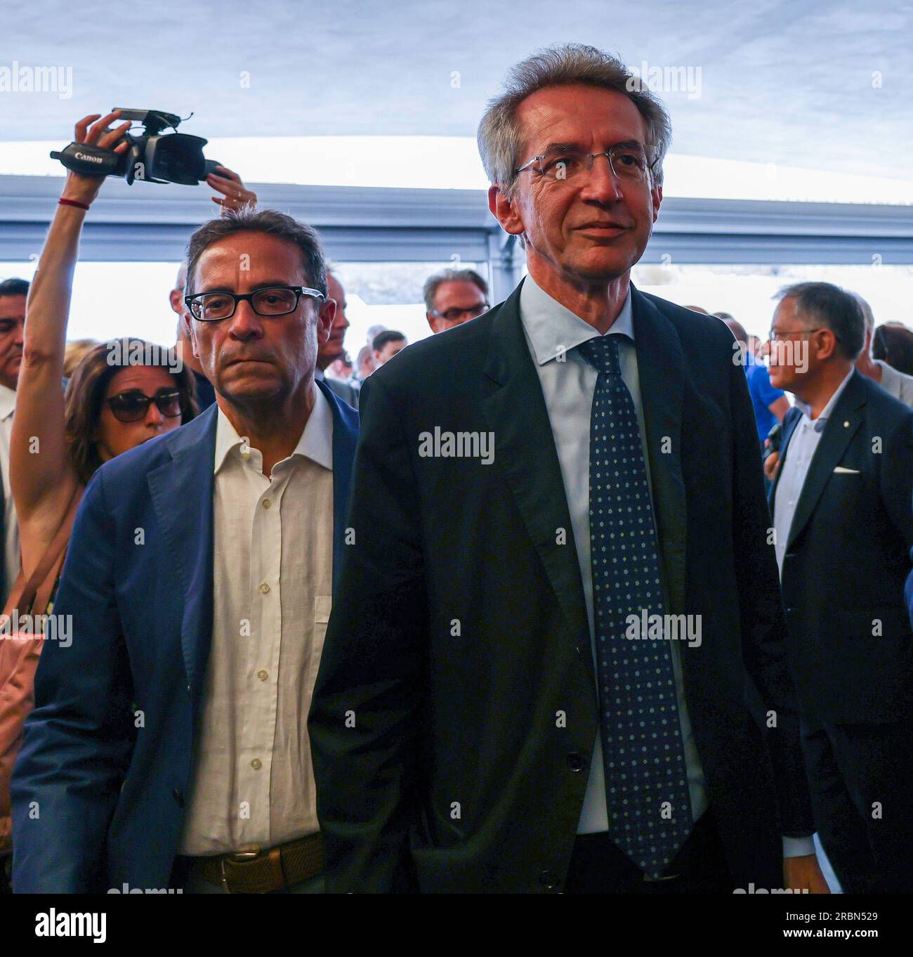 Napoli, Campania, ITALIA. 10 luglio 2023. 10/07/2023 Napoli, inaugurazione del nuovo sottopassaggio dal porto di Napoli a Piazza Municipio.nella foto: Il Sindaco di Napoli onorevole Gaetano Manfredi (Credit Image: © Fabio Sasso/ZUMA Press Wire) SOLO USO EDITORIALE! Non per USO commerciale! Crediti: ZUMA Press, Inc./Alamy Live News Foto Stock