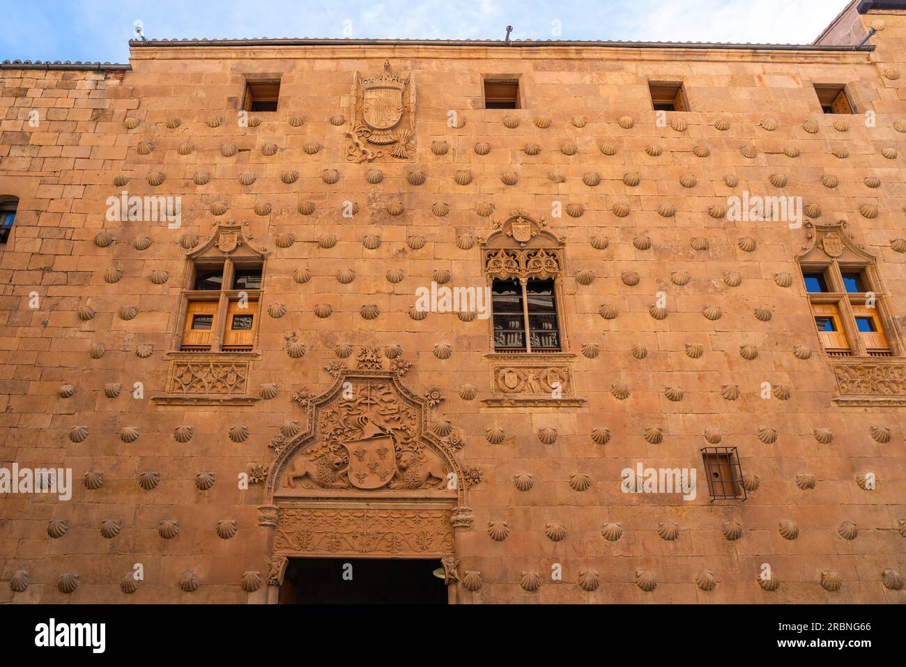 Facciata Casa de las Conchas - Salamanca, Spagna Foto Stock