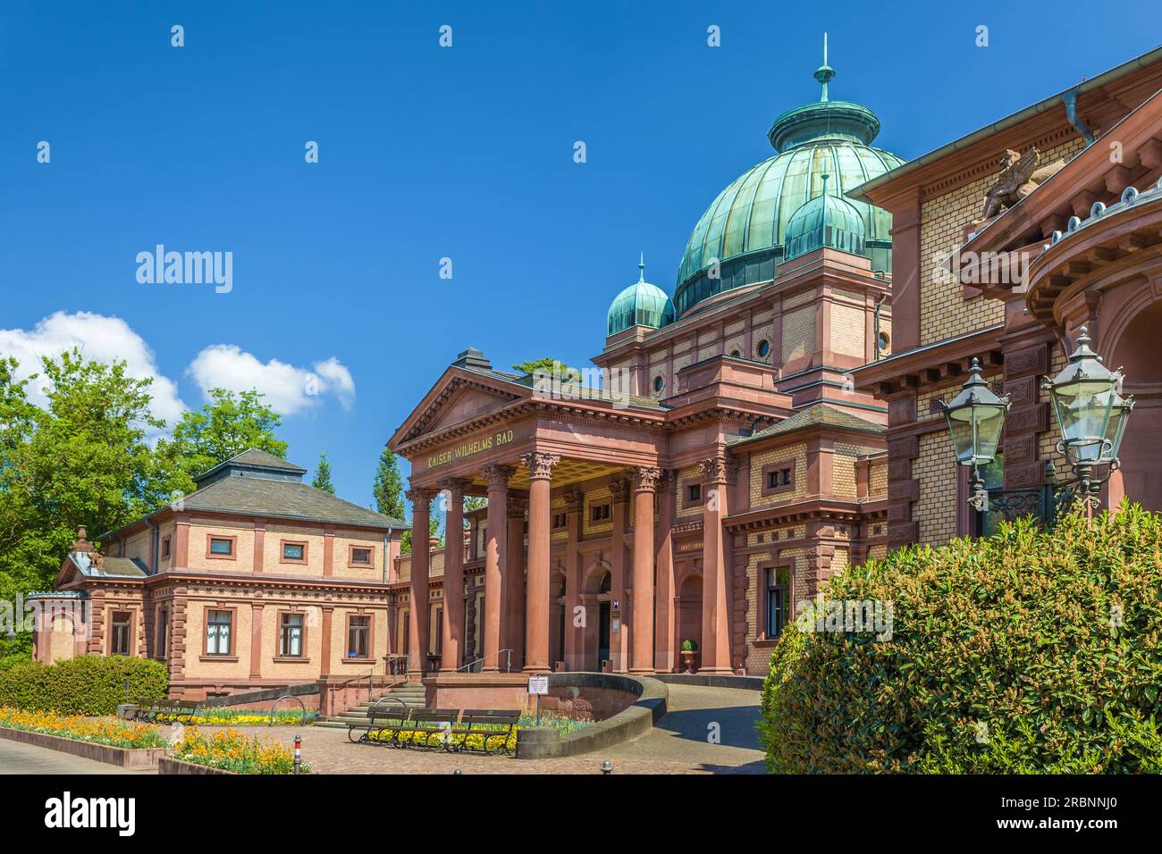 Kaiser-Wilhelms Bad nei giardini termali di Bad Homburg vor der Höhe, Taunus, Assia, Germania Foto Stock