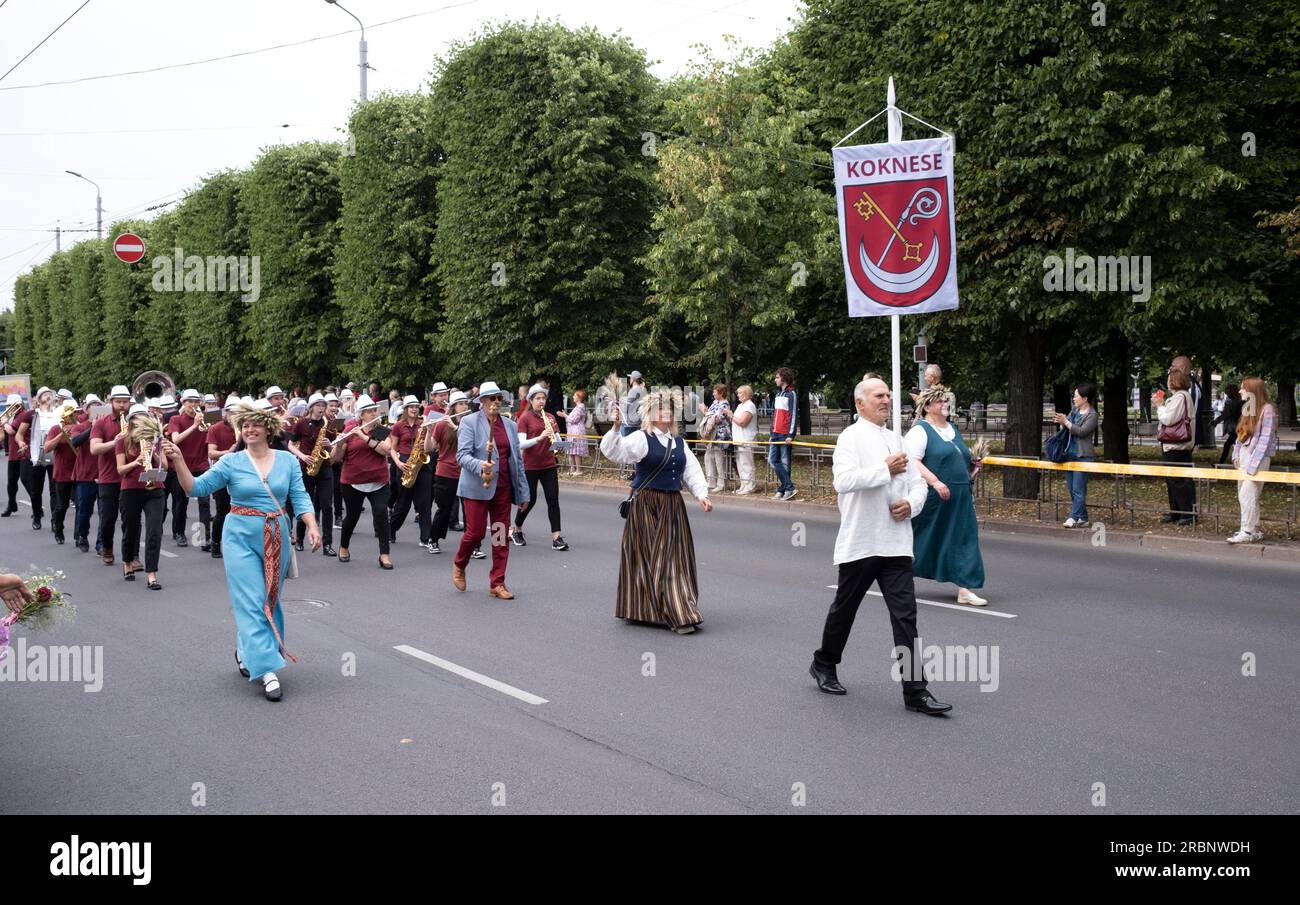 2023 Lettone Song and Dance Festival Parade, riga, Lettonia, 2 luglio 2023. Foto Stock