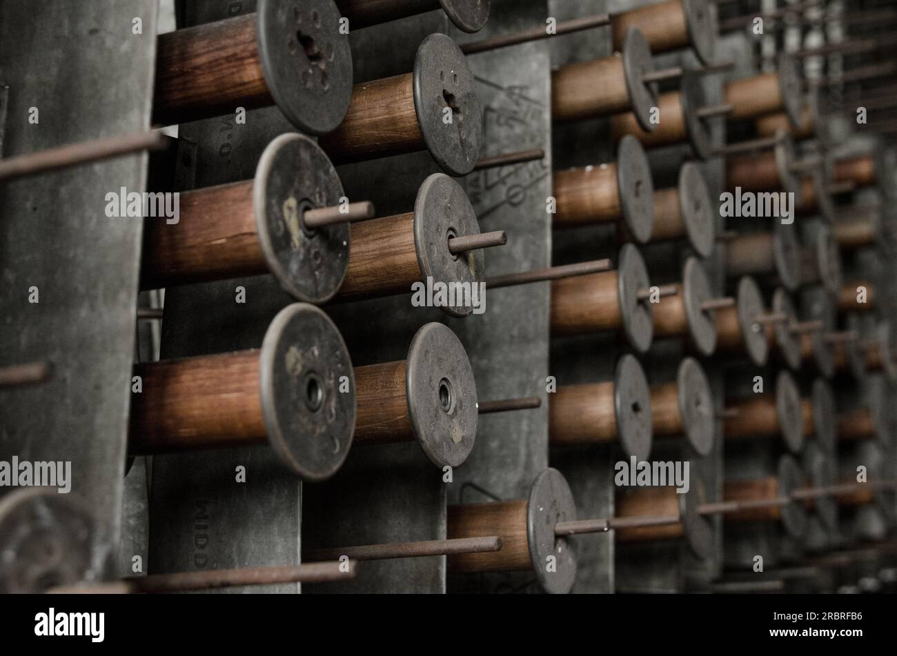 Lonaconing Silk Mill, uno degli ultimi mulini intatti del paese, si trova a Lonaconing, Maryland Foto Stock