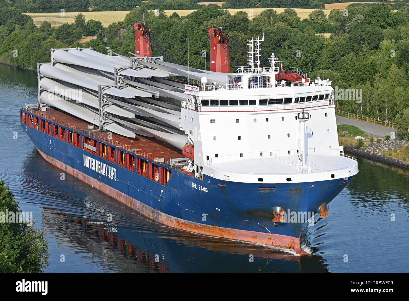Nave da trasporto pesante UHL FAME che passa attraverso il canale di Kiel diretto verso il Mar Baltico Foto Stock