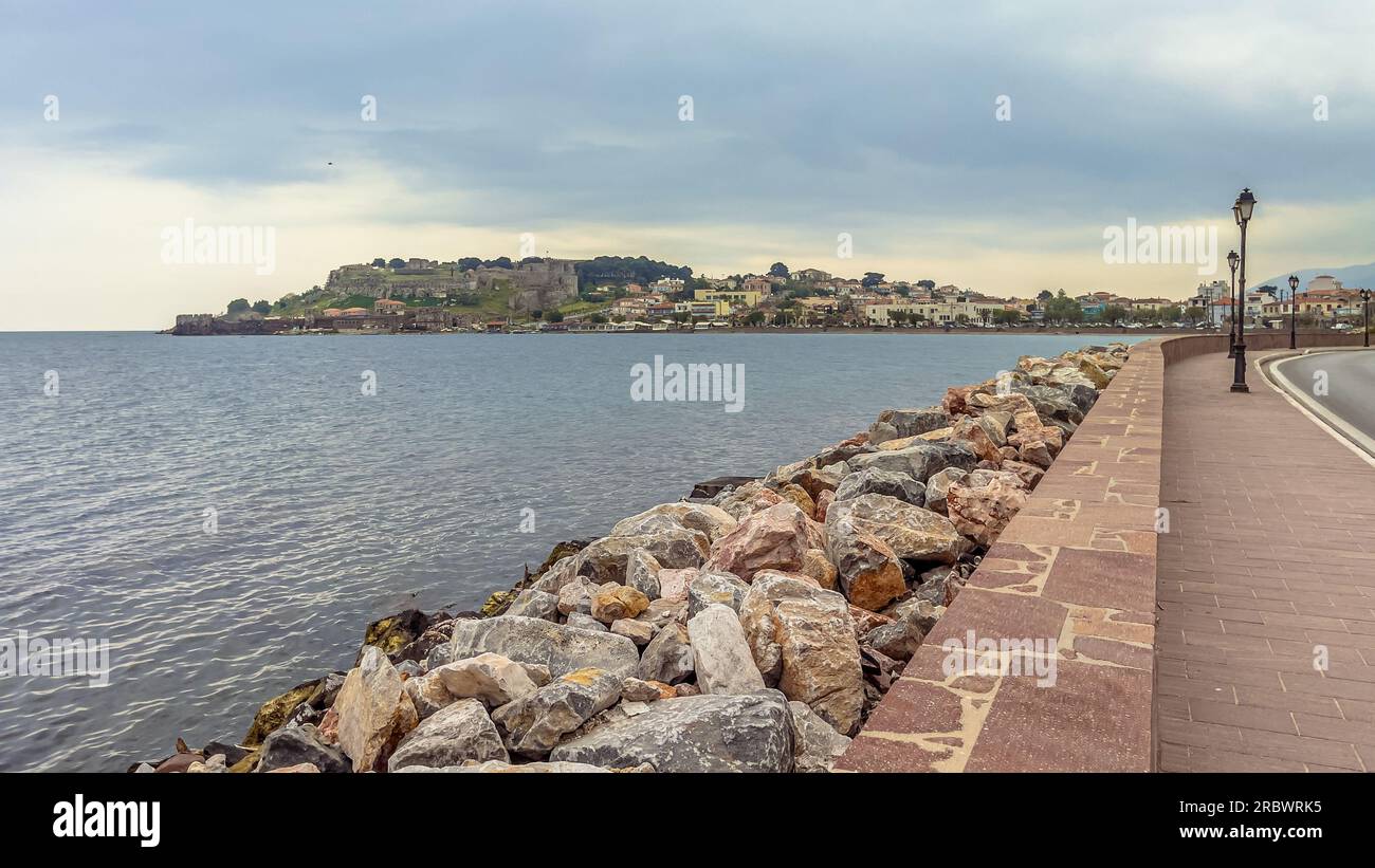 Vista di Mytilini o Mytilene City sull'isola di Lesbo. Panorama delle destinazioni europee. Grecia. Foto Stock