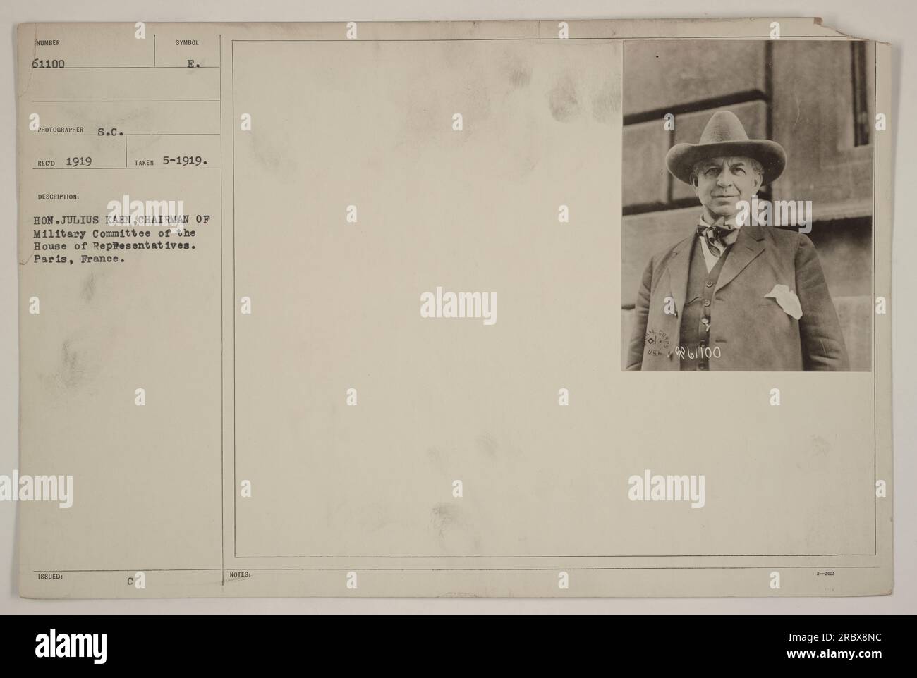 Julius Kahn, presidente del Comitato militare della camera dei rappresentanti, nella foto a Parigi, in Francia. Questa fotografia, etichettata come numero 61100, è stata scattata nel maggio 1919 e ricevuta lo stesso anno. L'immagine raffigura Julius Kahn, che ha servito in un ruolo importante durante la prima guerra mondiale. Foto Stock