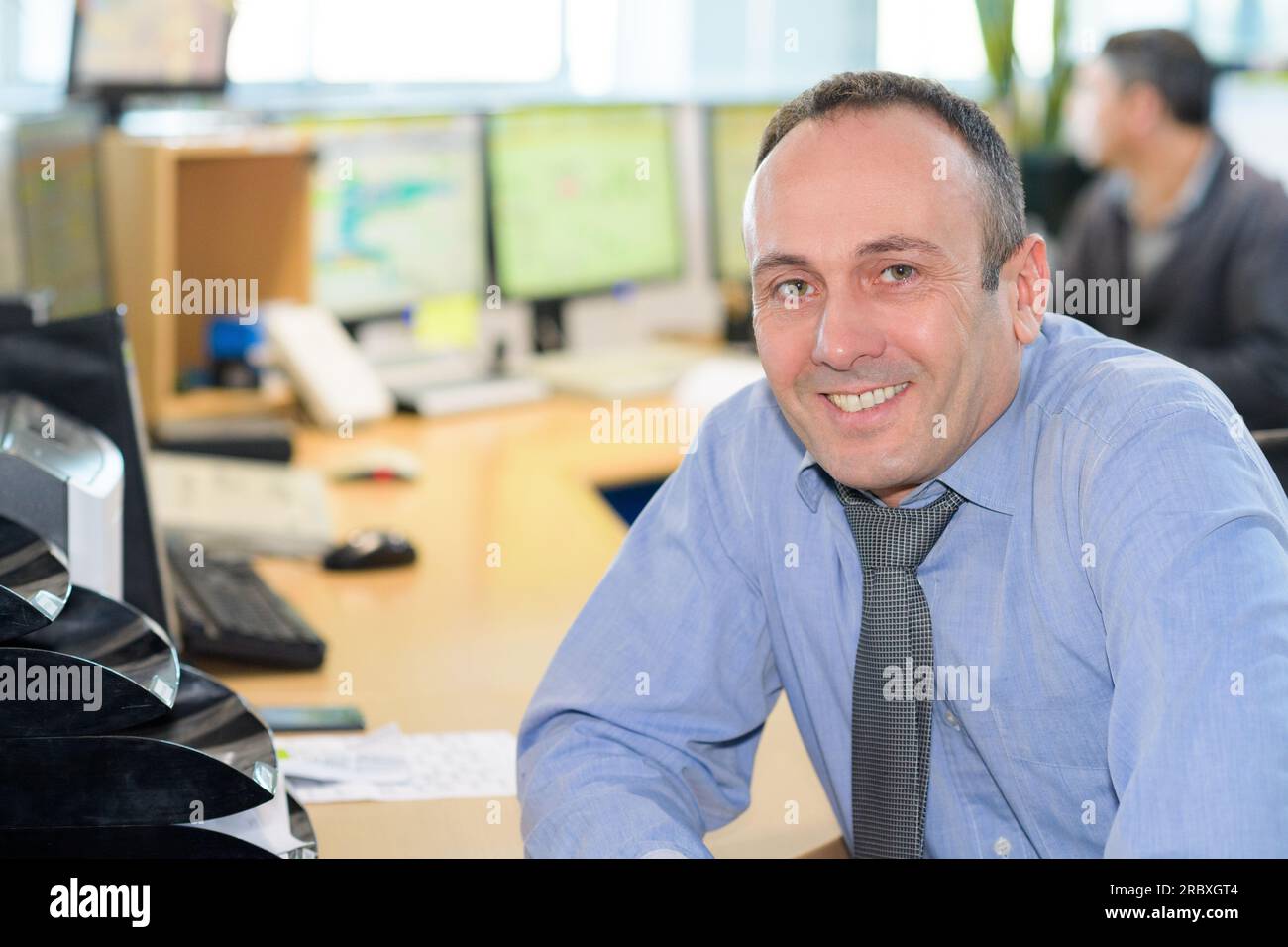 sta monitorando il lavoratore dell'agenzia Foto Stock