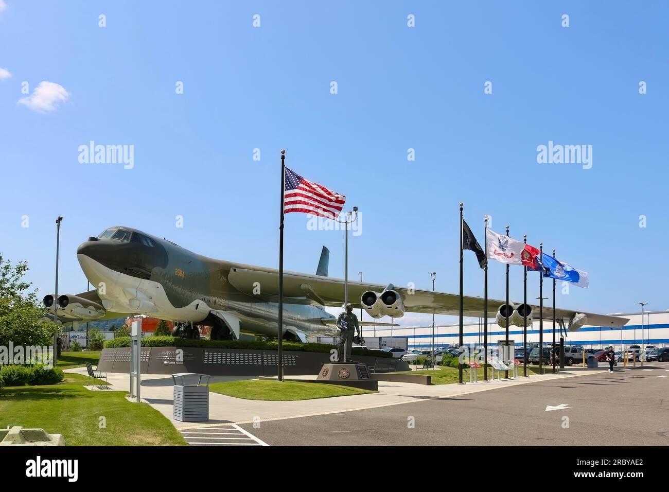 Vietnam Veterans Memorial Park B-52G Stratofortress 59-2584 Midnight Express, museo del volo strategico per bombardieri a lungo raggio Seattle, Washington State USA Foto Stock