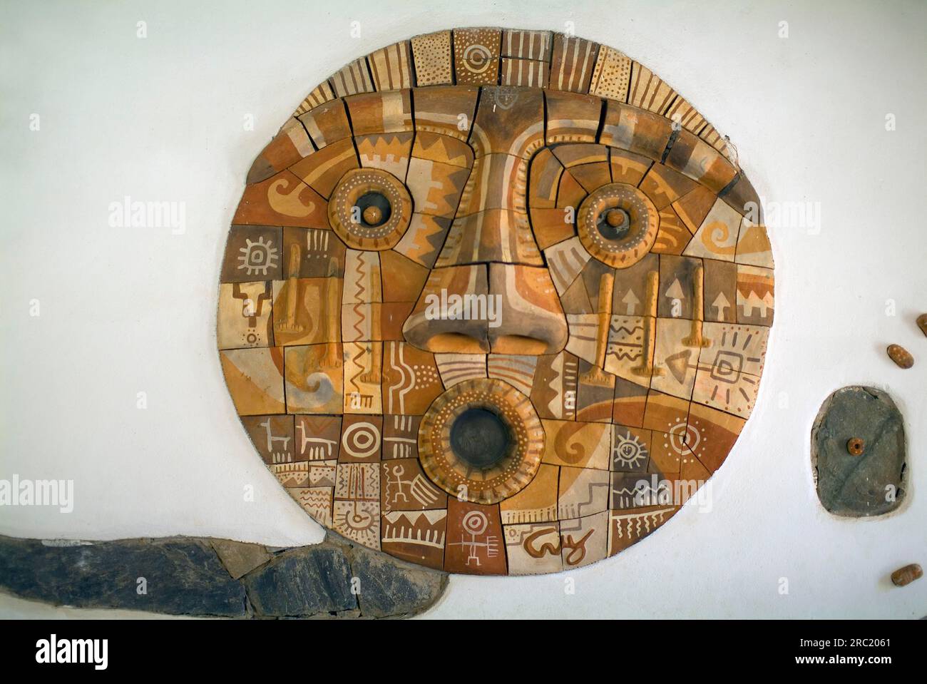 Riproduzione moderna del motivo Inca, Museo Archeologico Inca di Quilmes, Valle di Calchaqui, Argentina, motivo Inca Foto Stock