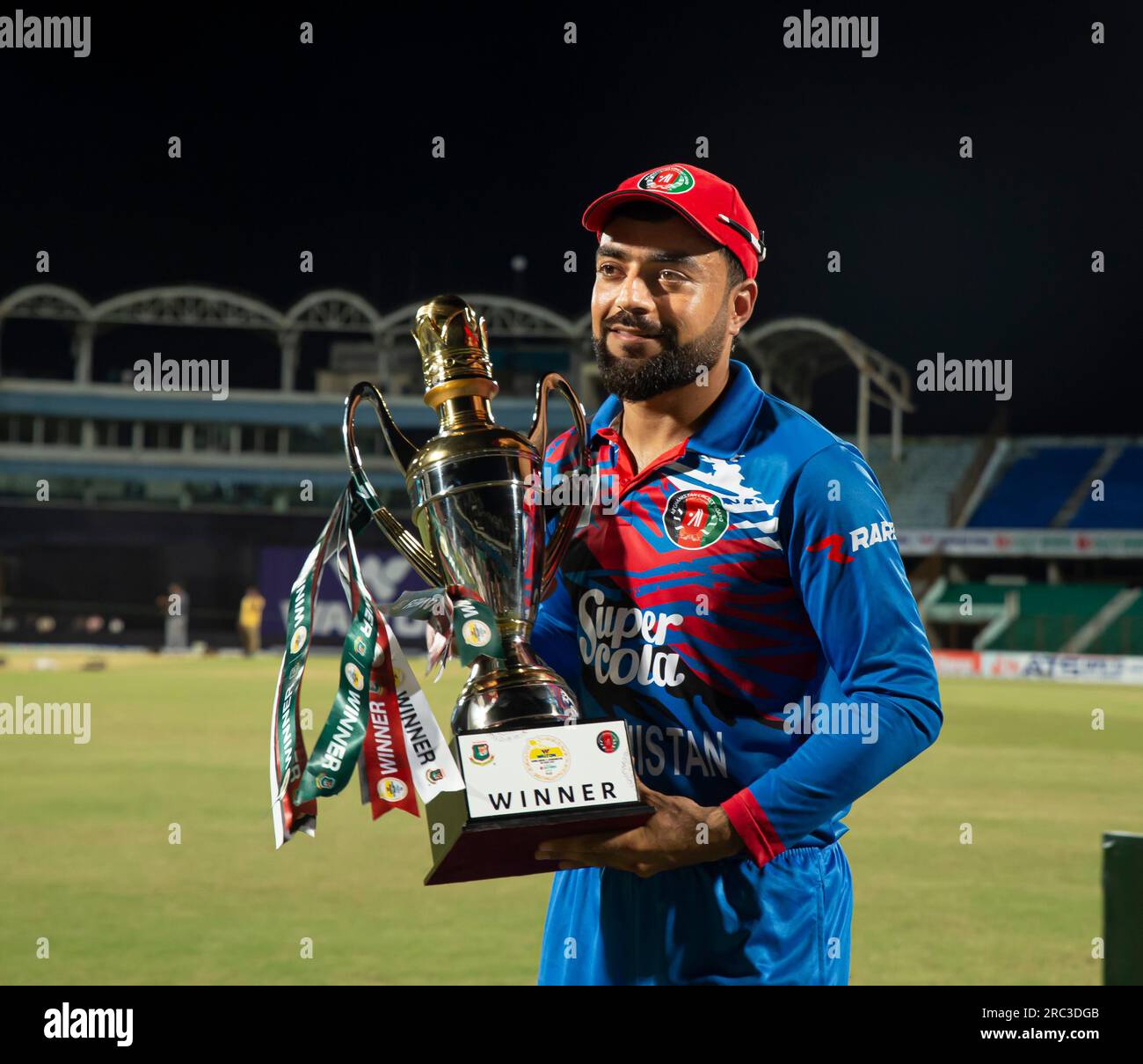 Nella serie ODI in tre match tra Bangladesh e Afghanistan, l'Afghanistan ha vinto la serie nel 2-1 Foto Stock