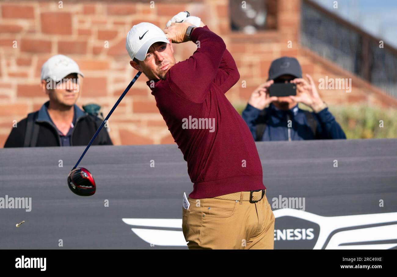 North Berwick, East Lothian, Scozia, Regno Unito. 12 luglio 2023. Rory McElroy guida il terzo tee al Genesis Scottish Open al Renaissance Club di North Berwick. Iain Masterton/Alamy Live News Foto Stock