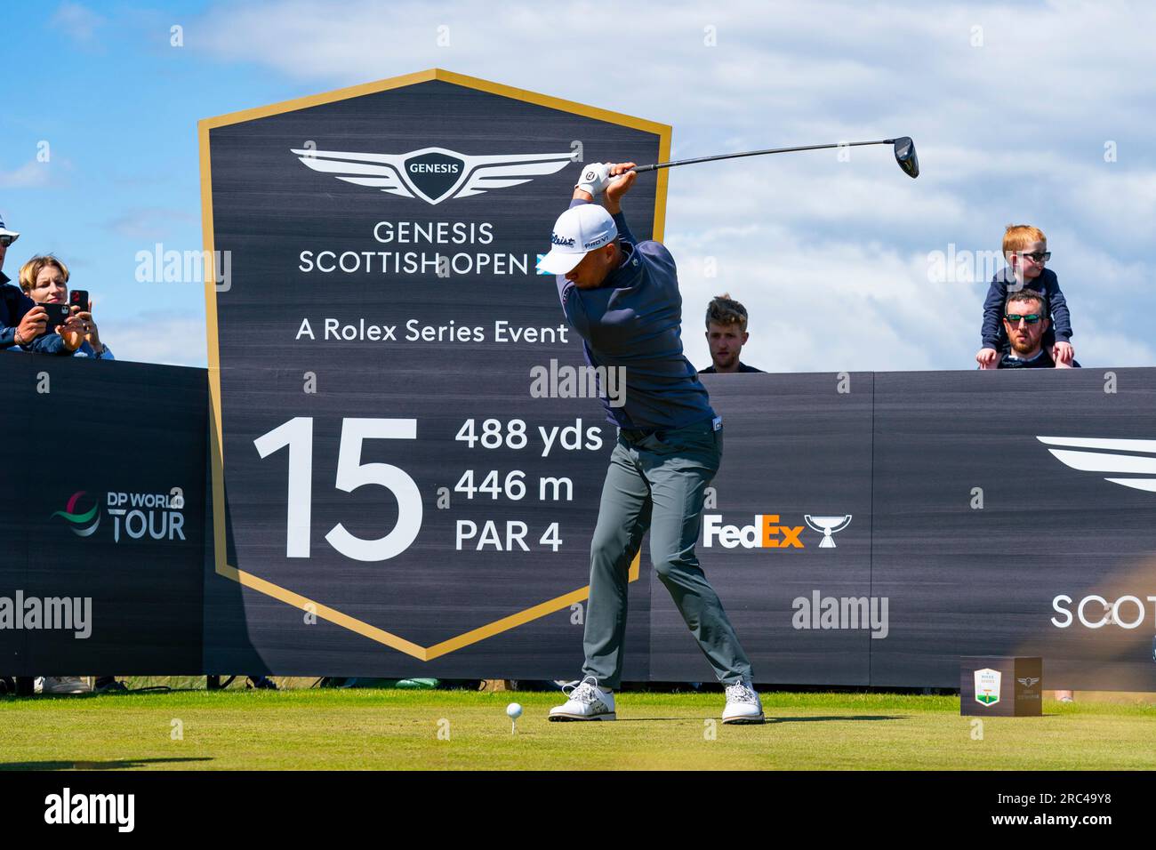North Berwick, East Lothian, Scozia, Regno Unito. 12 luglio 2023. Justin Thomas guida il quindicesimo tee al Genesis Scottish Open al Renaissance Club di North Berwick. Iain Masterton/Alamy Live News Foto Stock
