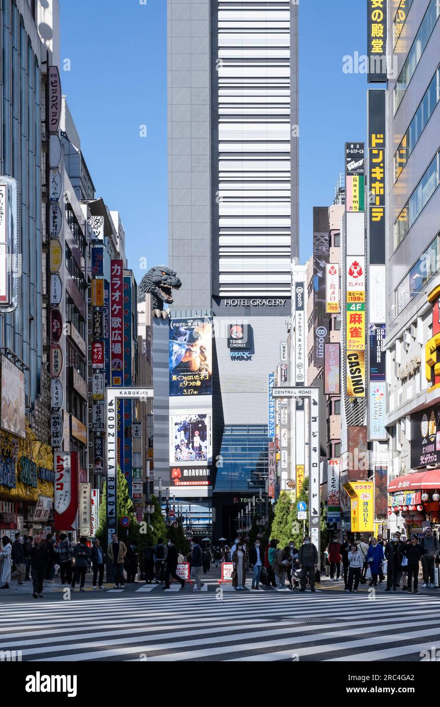 Godzilla Street, Kabukichō, Shinjuku, Tokyo, Giappone Foto Stock