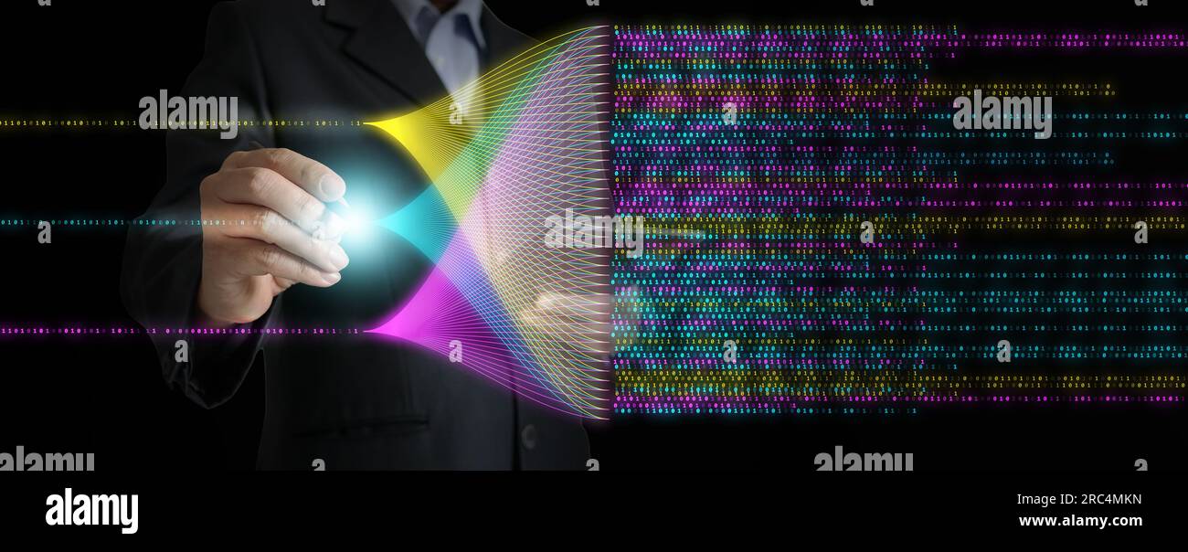 Concetti di big data e scienza dei dati. Un uomo sta calcolando, analizzando ed estraendo complessi insiemi di dati statistici . Tecnologia di data mining, Business Analyti Foto Stock