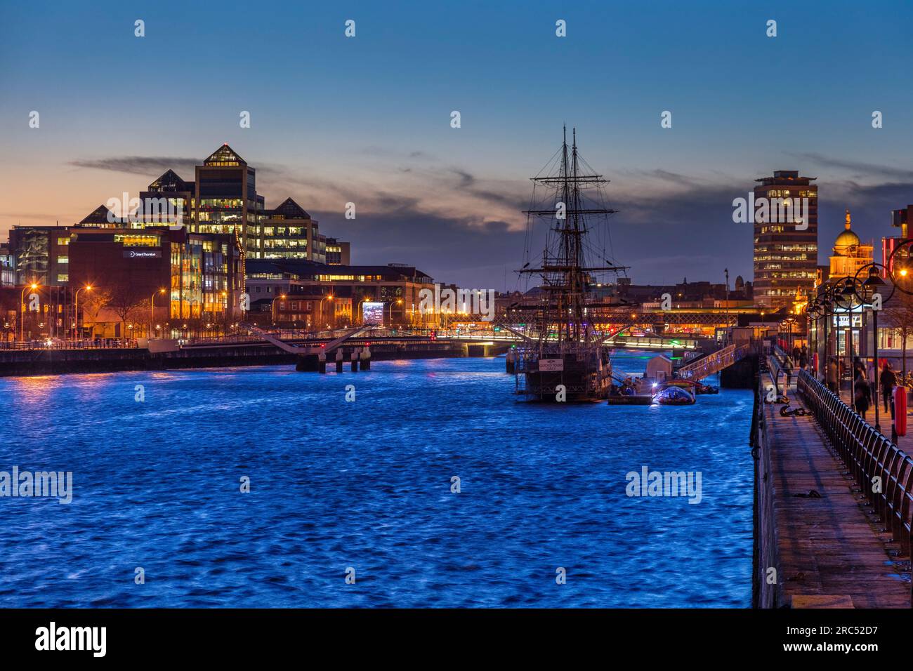 Dublino, Irlanda, vista sul fiume Liffey Foto Stock