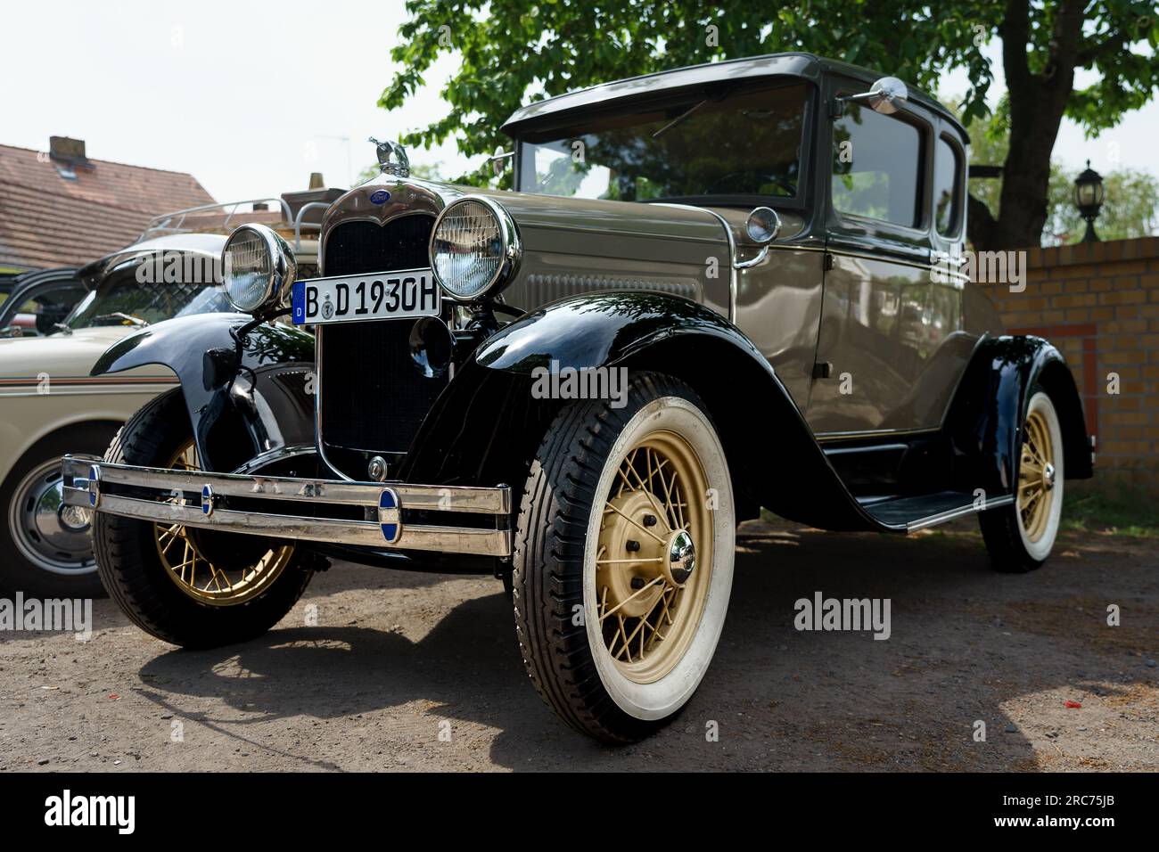 WERDER (HAVEL), GERMANIA - 20 MAGGIO 2023: L'auto full-size Ford Model A Coupe, 1930. Oldtimer - Festival Werder Classics 2023 Foto Stock